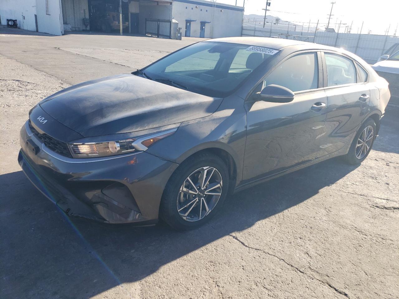 2023 KIA FORTE