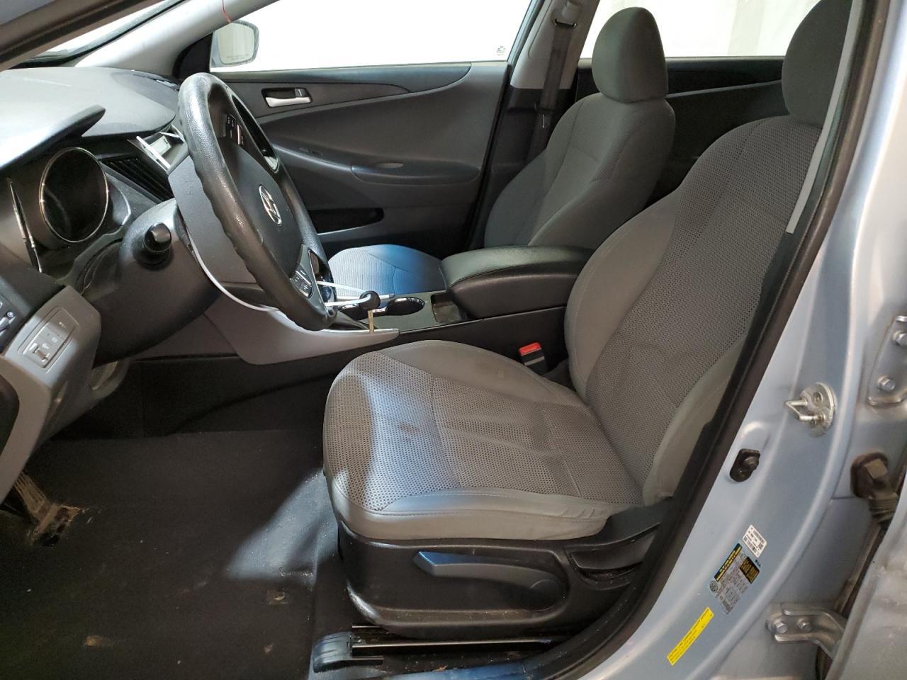 2013 HYUNDAI SONATA