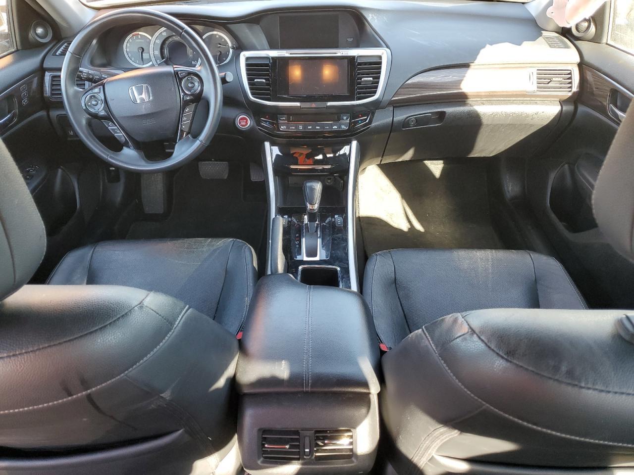 2017 HONDA ACCORD