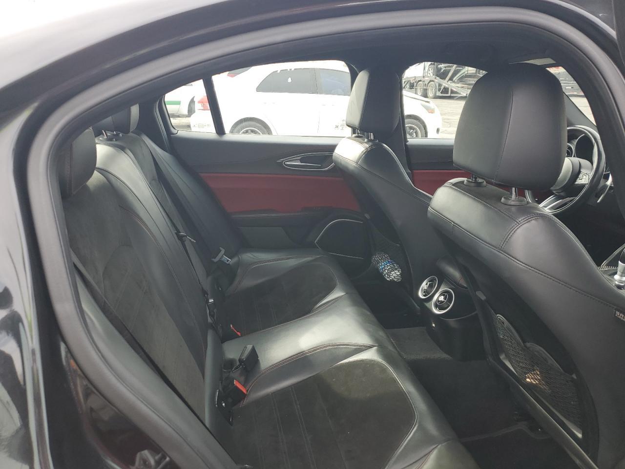 2018 ALFA ROMEO Giulia