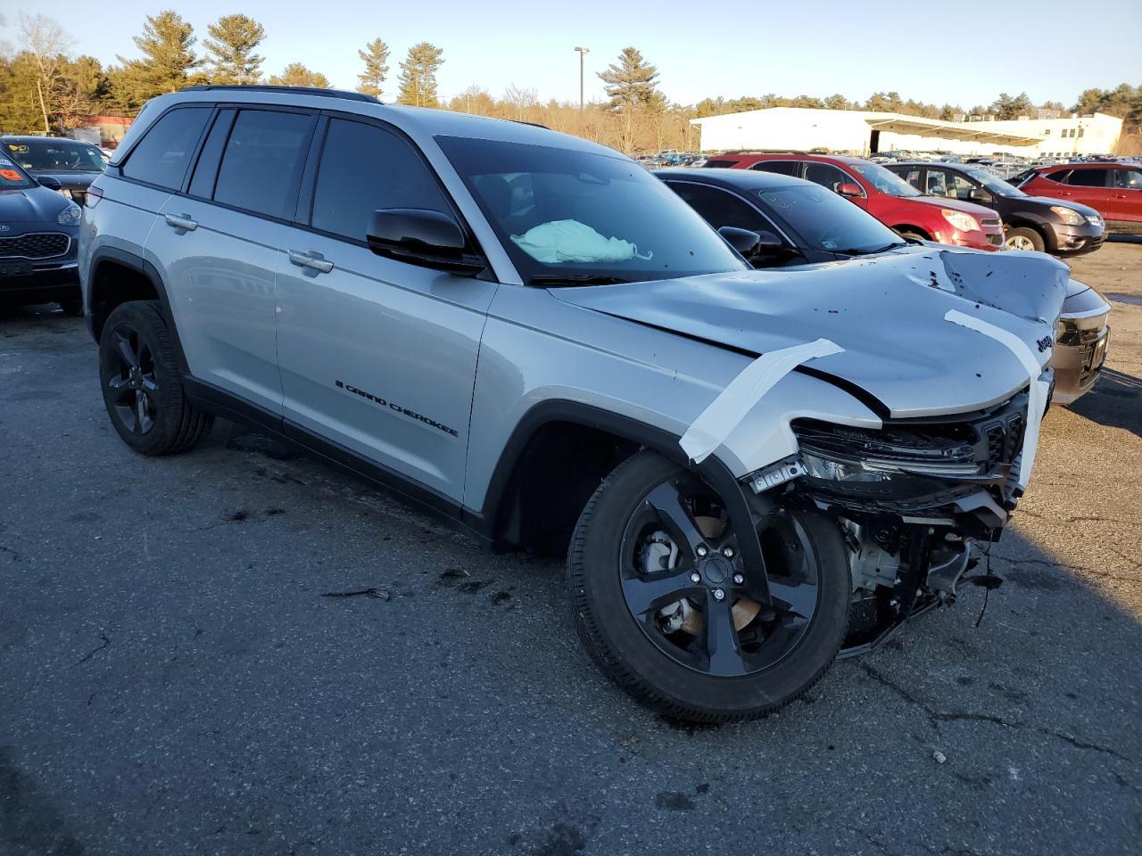 2024 JEEP Grand Cherokee