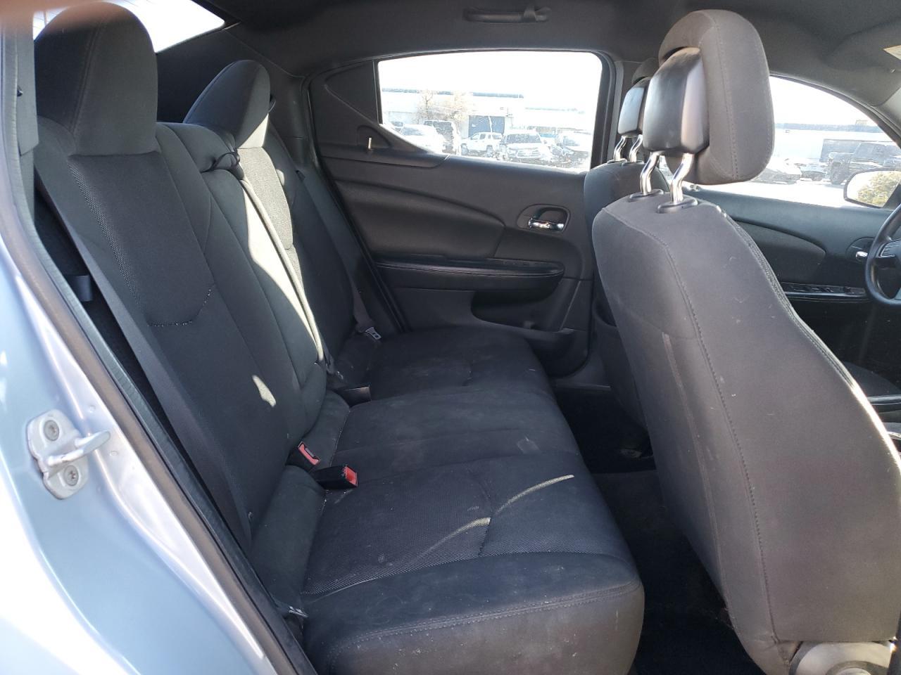2013 DODGE Avenger