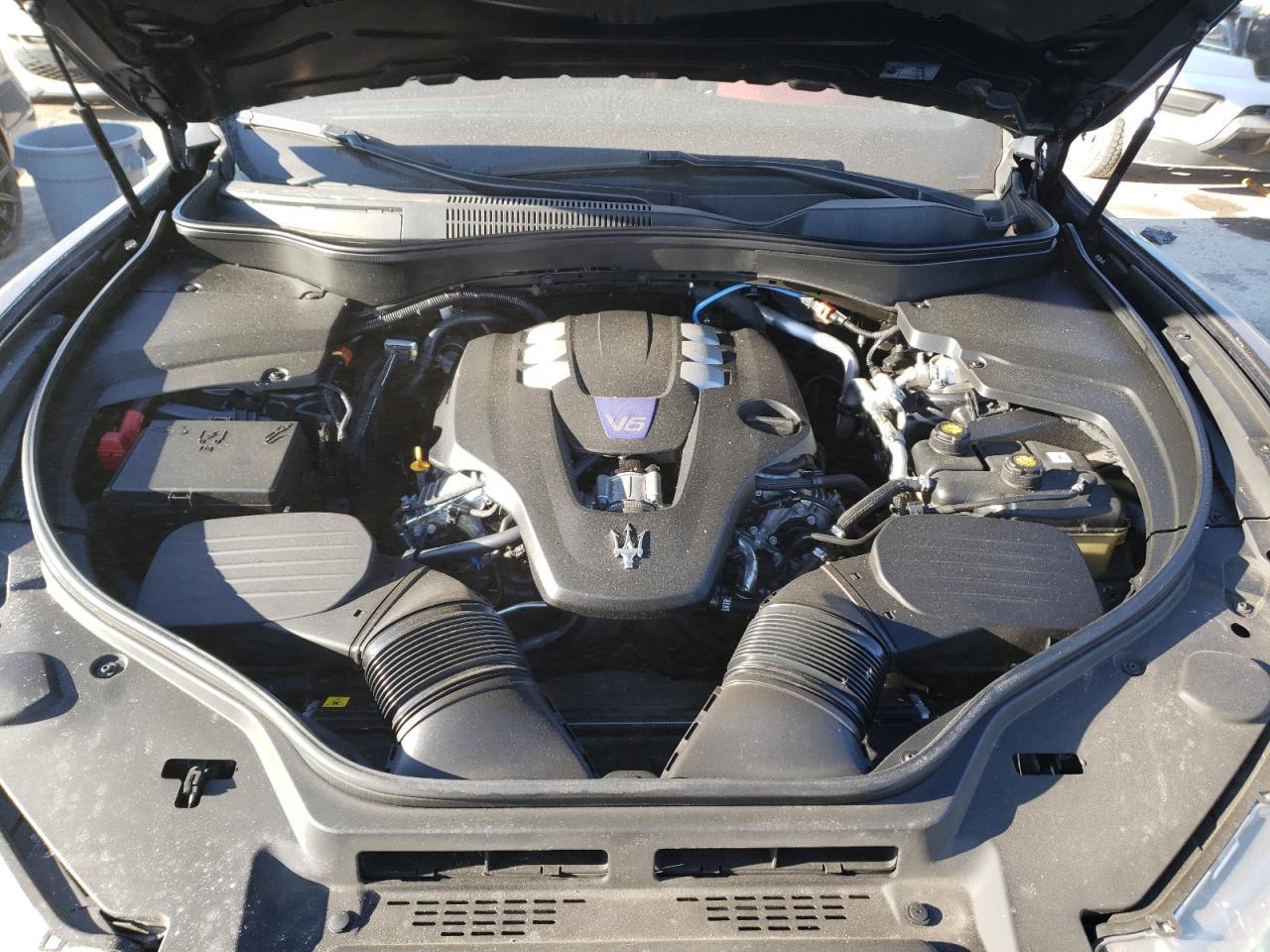 2021 MASERATI Levante