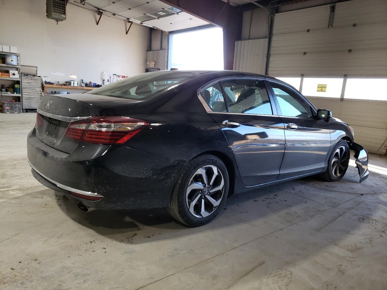 2017 HONDA ACCORD
