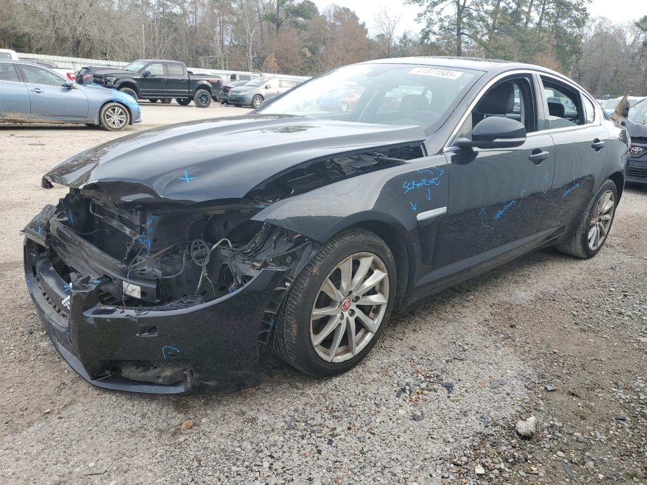 2015 JAGUAR XF
