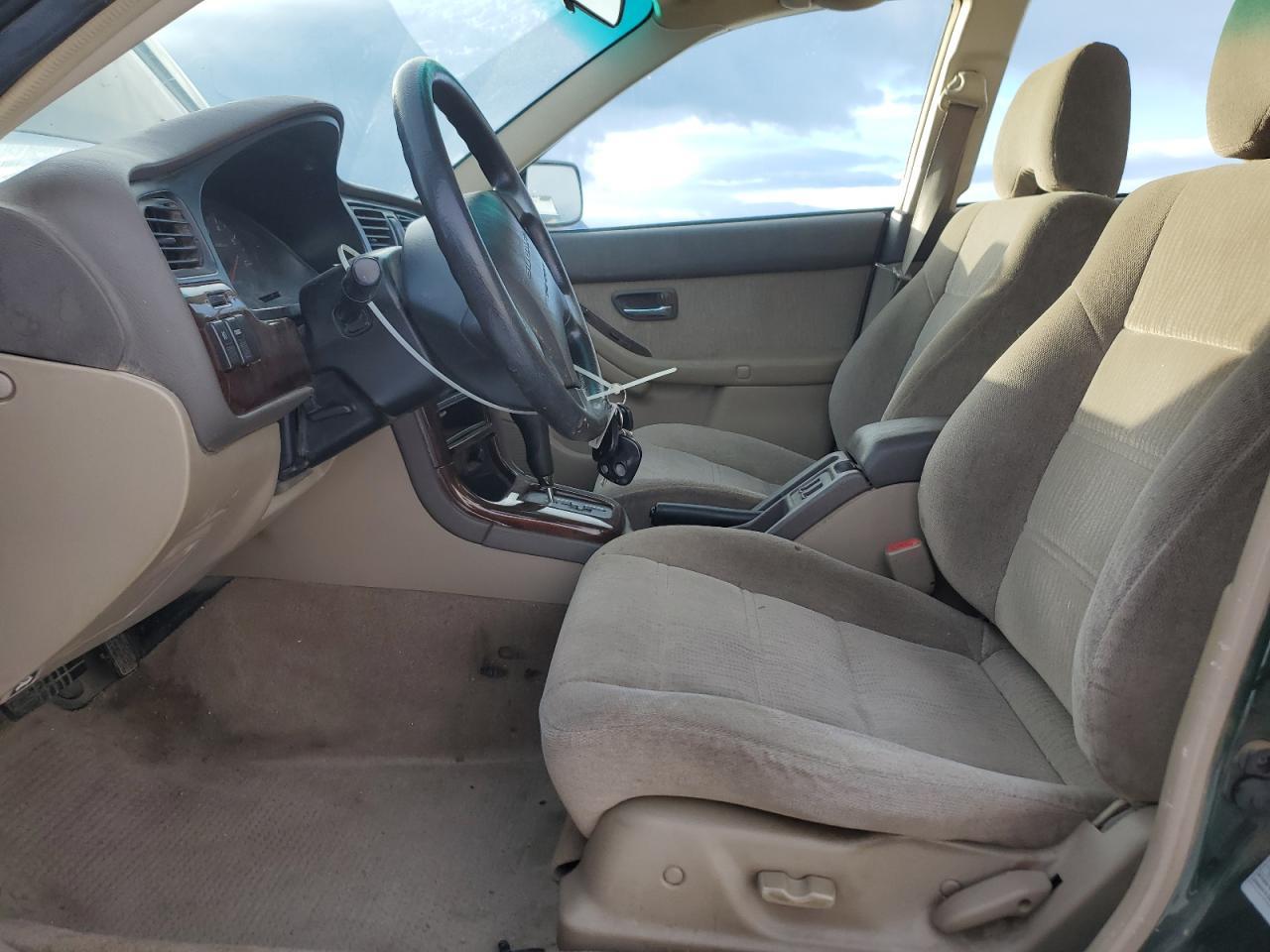 2001 SUBARU Legacy