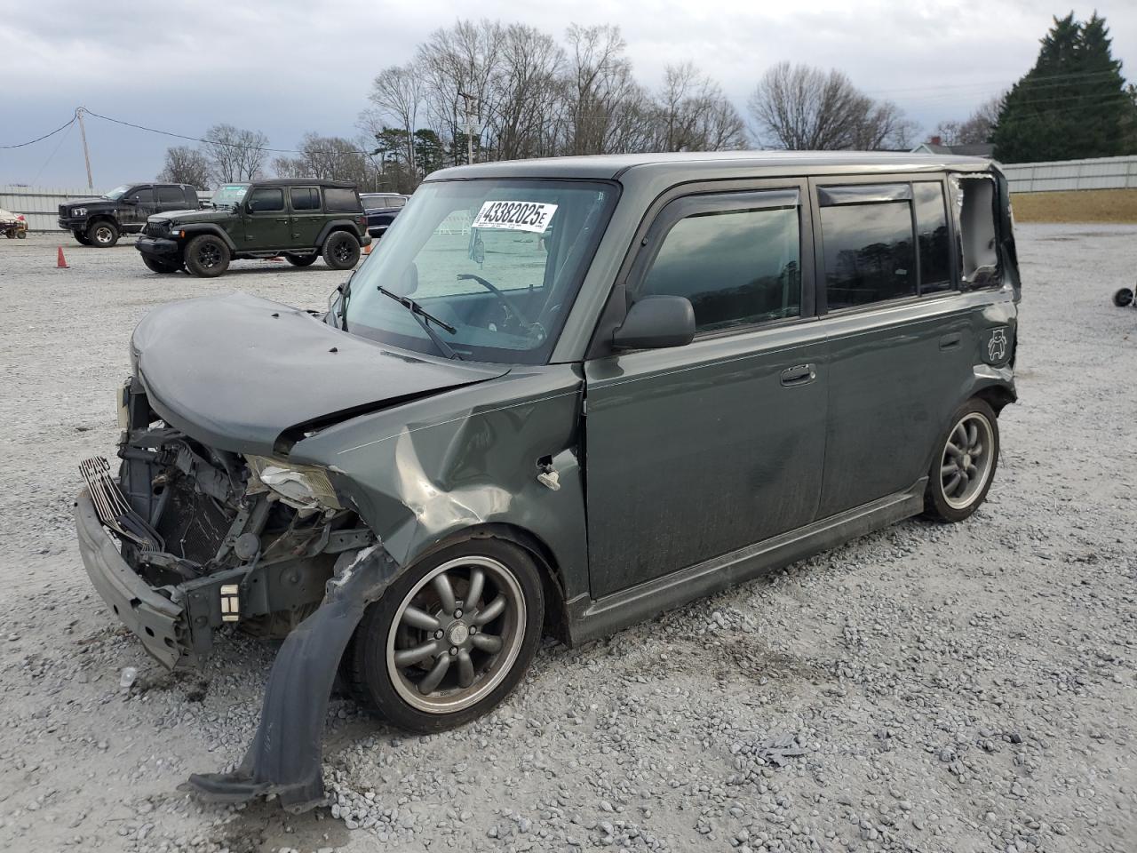 2005 TOYOTA SCION