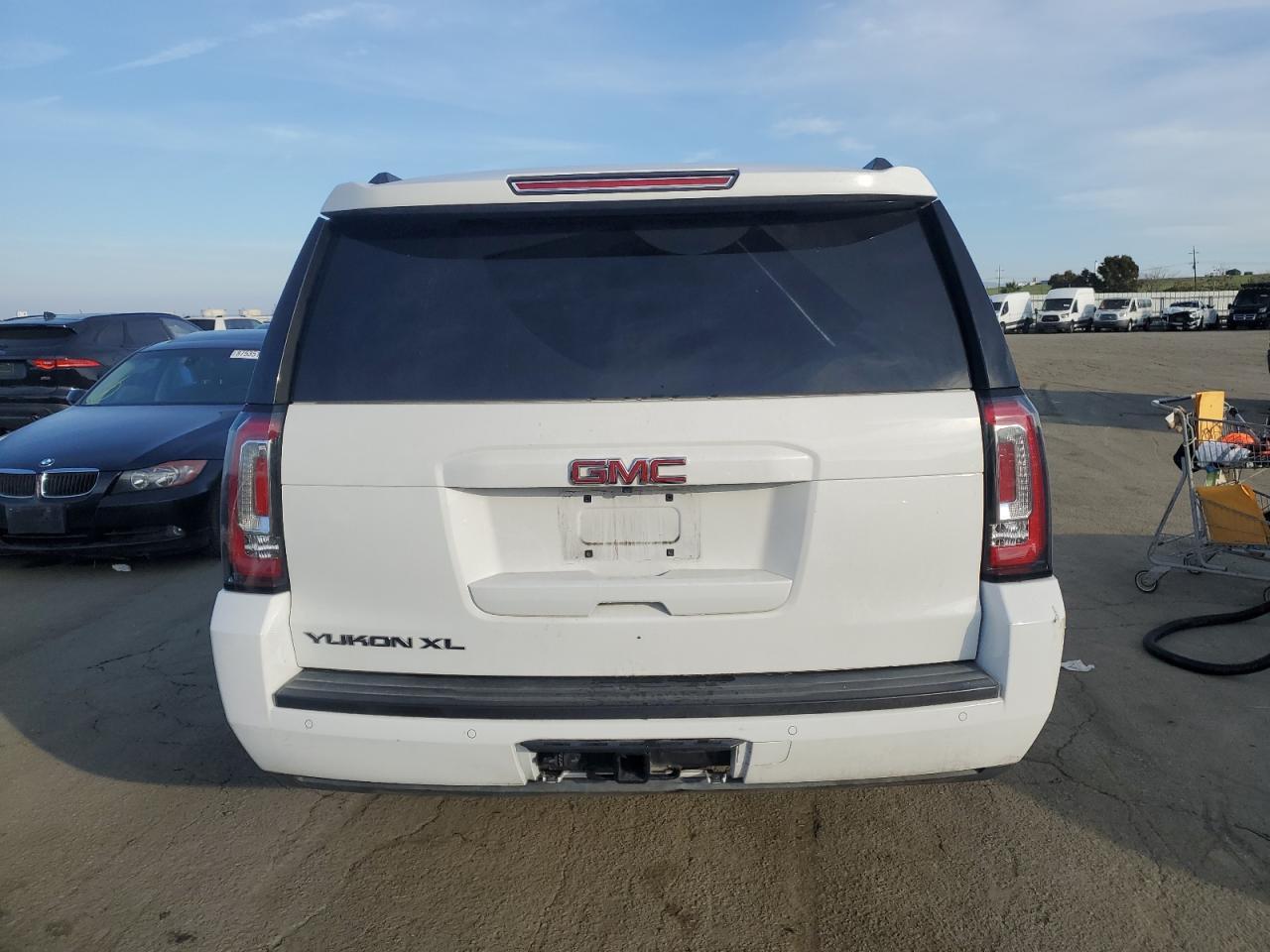 2017 GMC Yukon