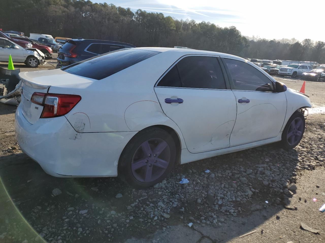 2014 TOYOTA CAMRY