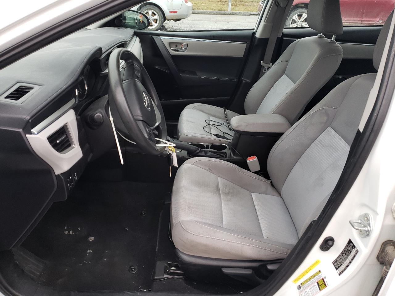 2016 TOYOTA COROLLA