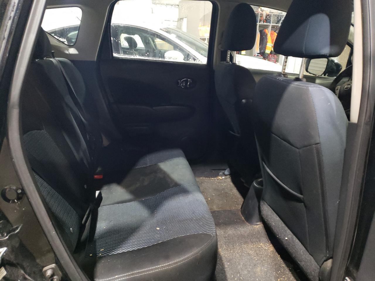 2015 NISSAN VERSA