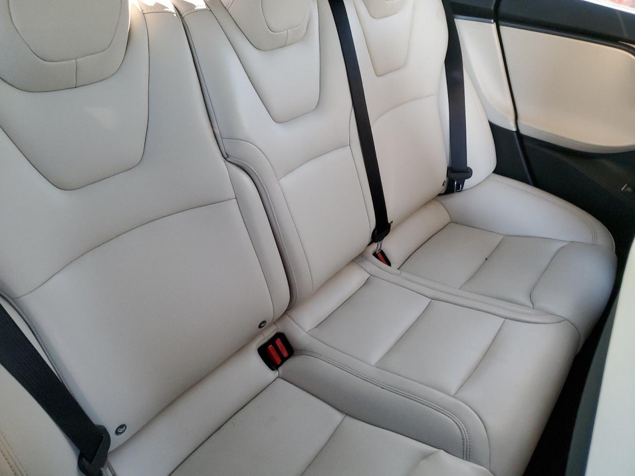 2020 TESLA MODEL S