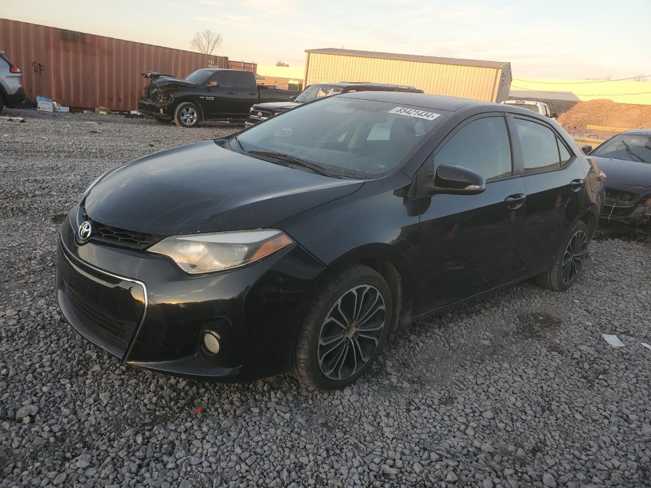 2015 TOYOTA COROLLA