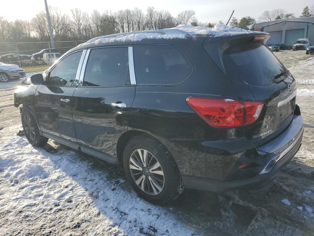 2018 NISSAN PATHFINDER