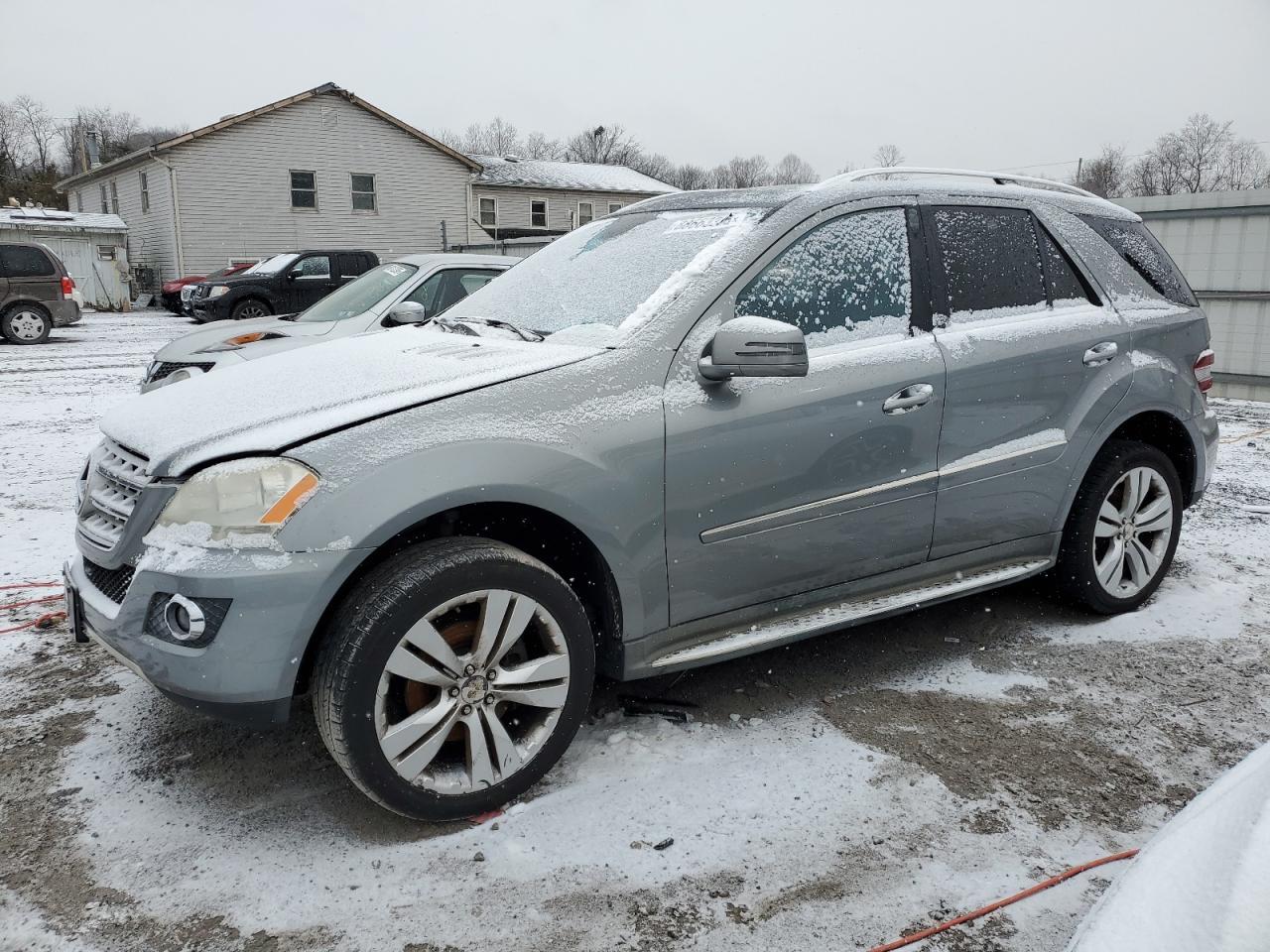 2011 MERCEDES-BENZ ML-Class