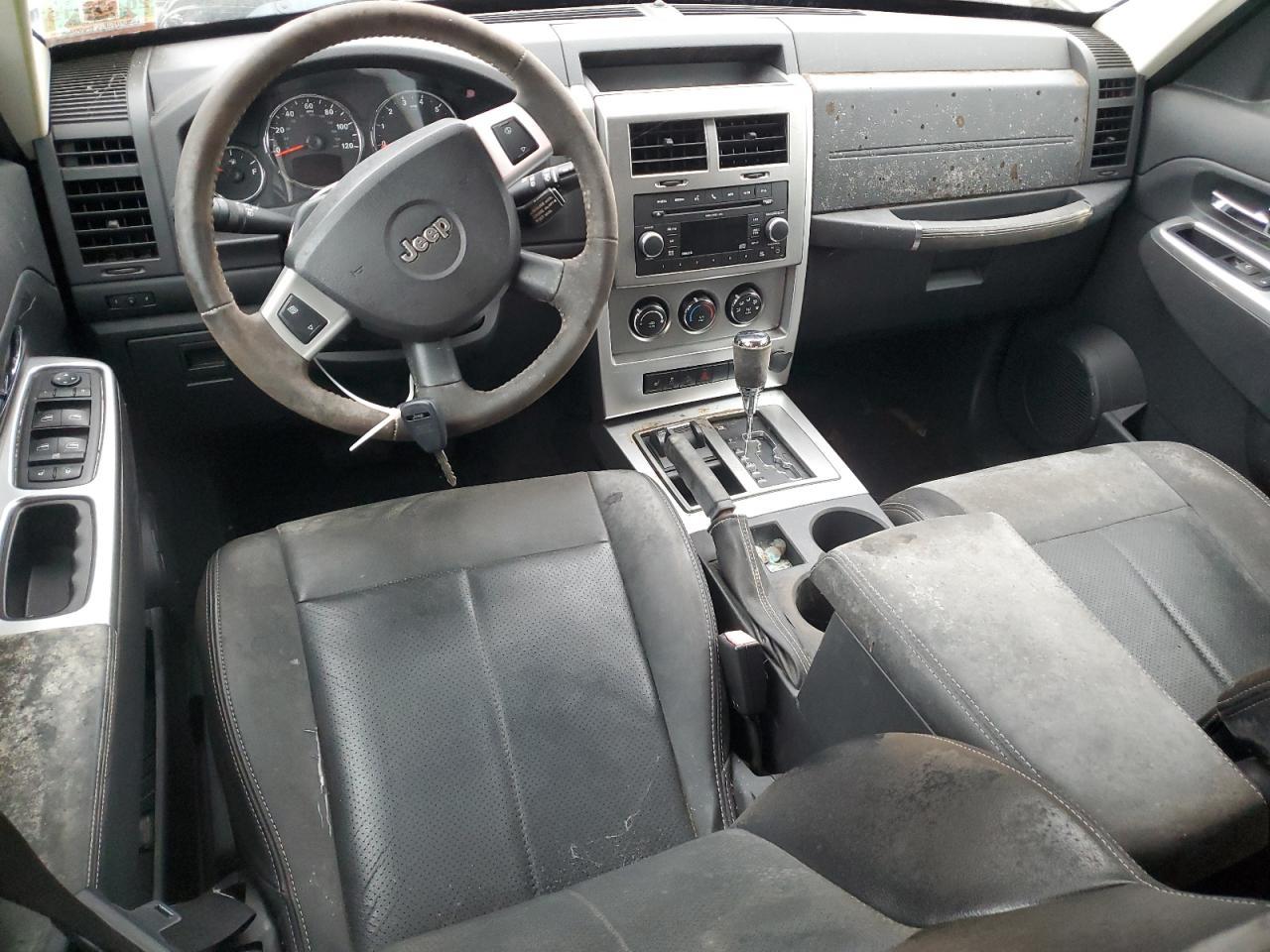 2010 JEEP Liberty