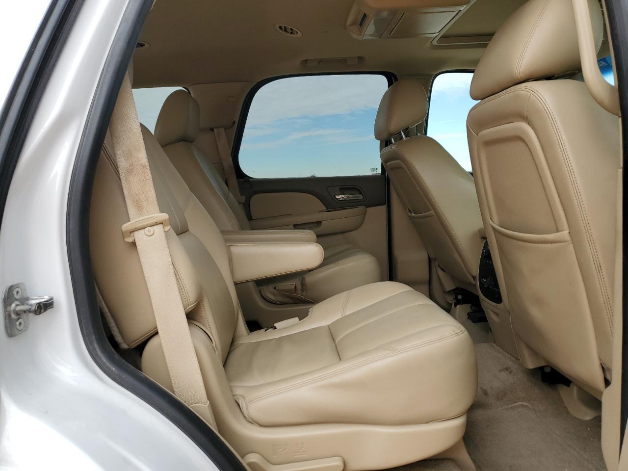2012 CHEVROLET Tahoe