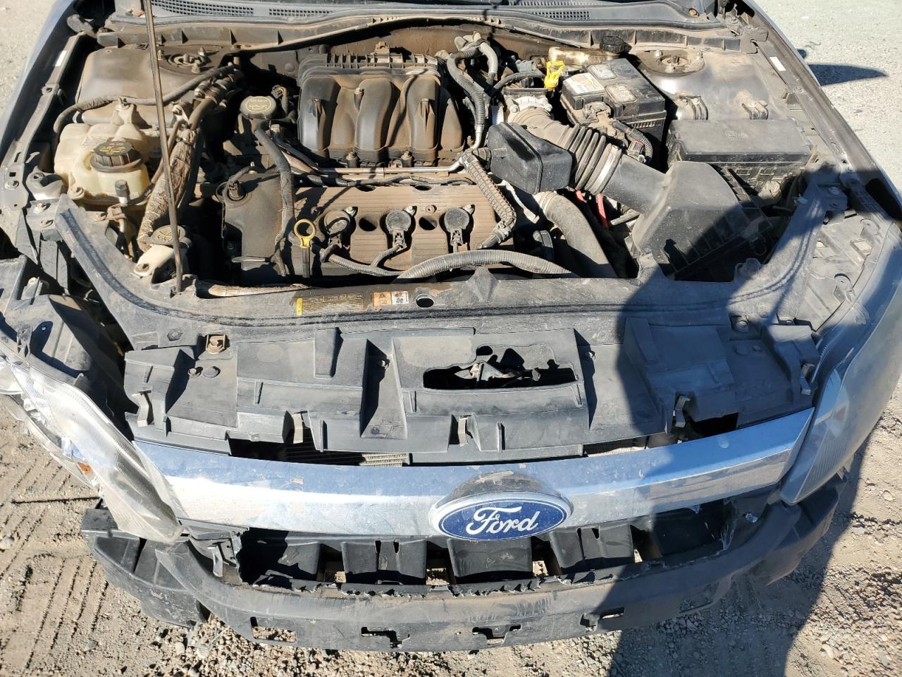 2010 FORD FUSION
