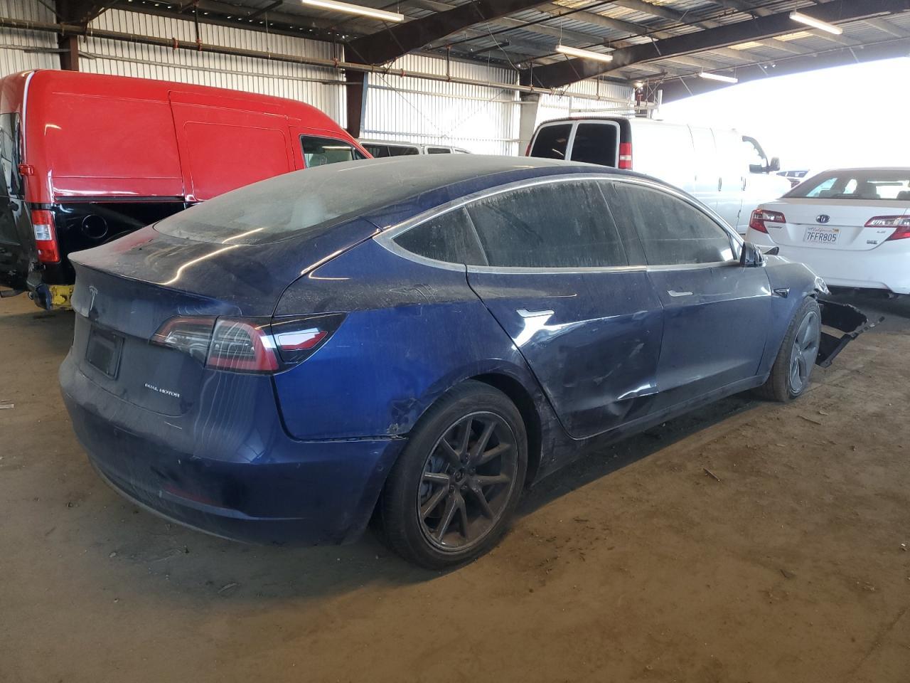2019 TESLA MODEL 3