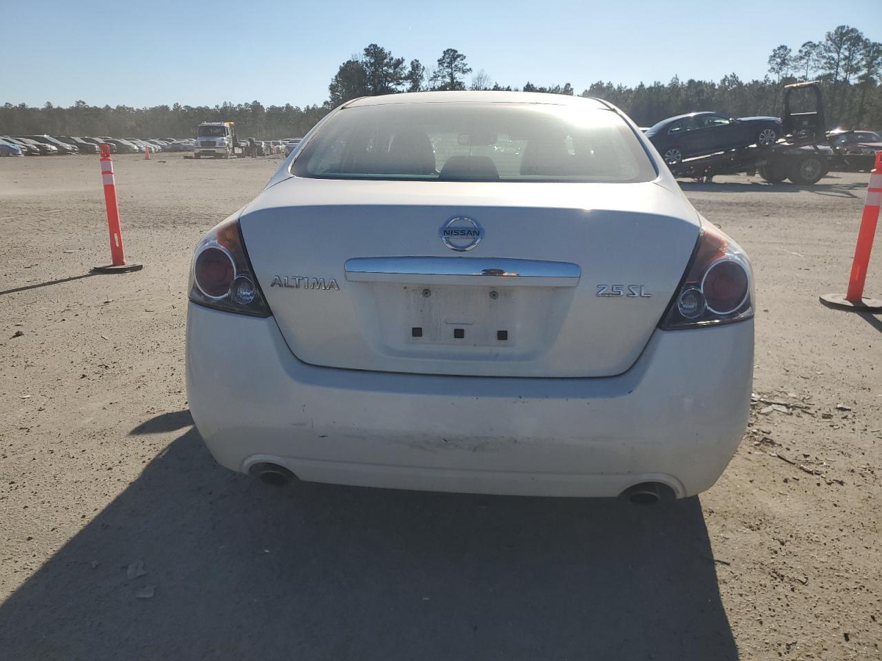 2009 NISSAN ALTIMA
