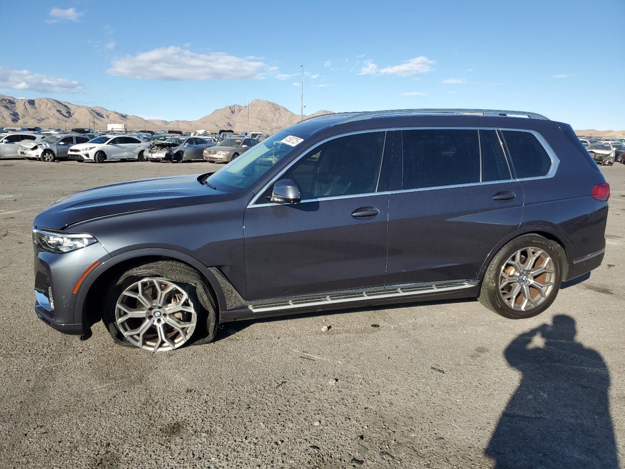 2020 BMW X7