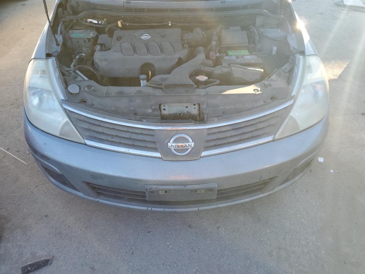 2008 NISSAN VERSA