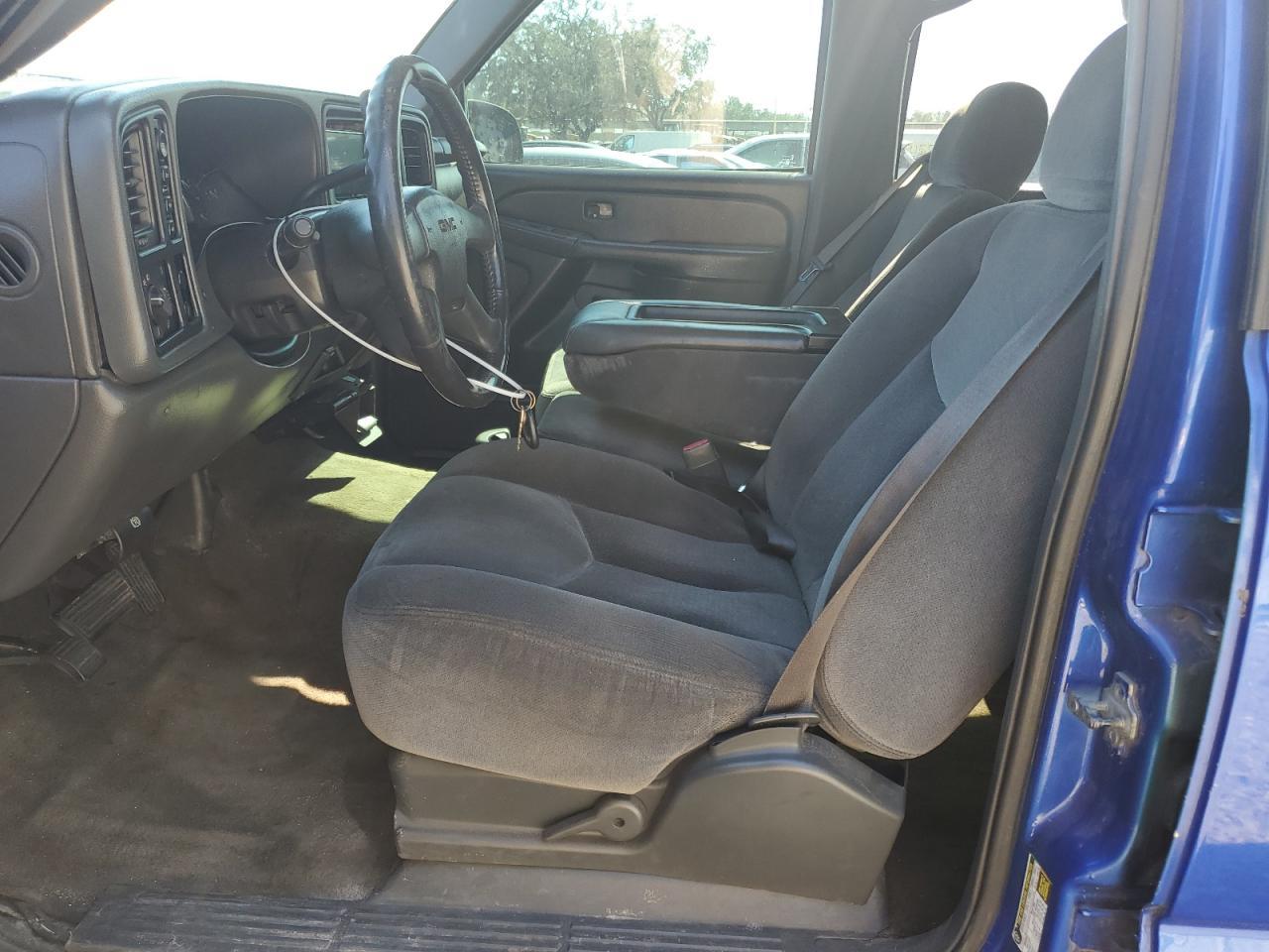 2005 GMC Sierra