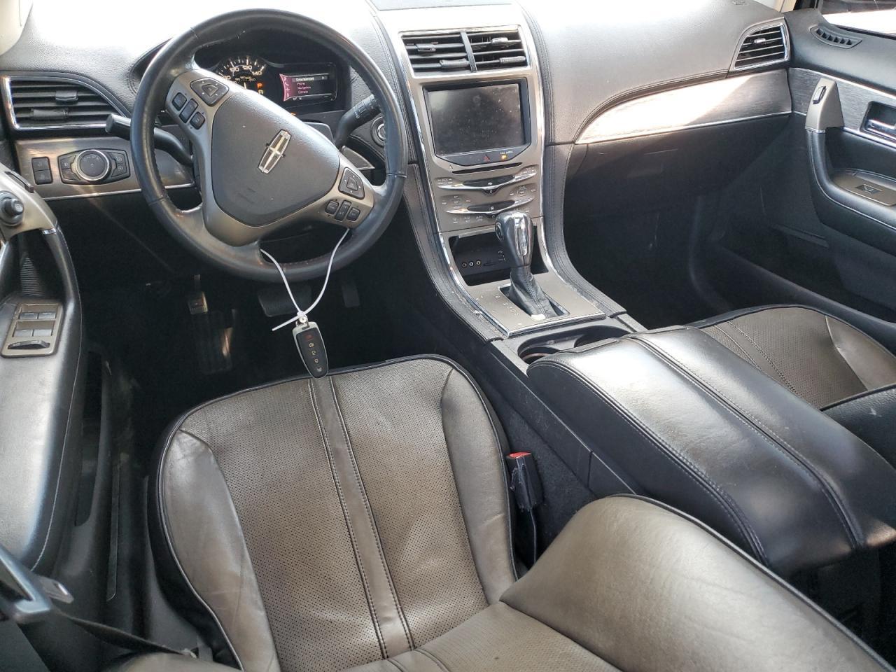 2011 LINCOLN MKX