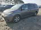 2011 TOYOTA SIENNA
