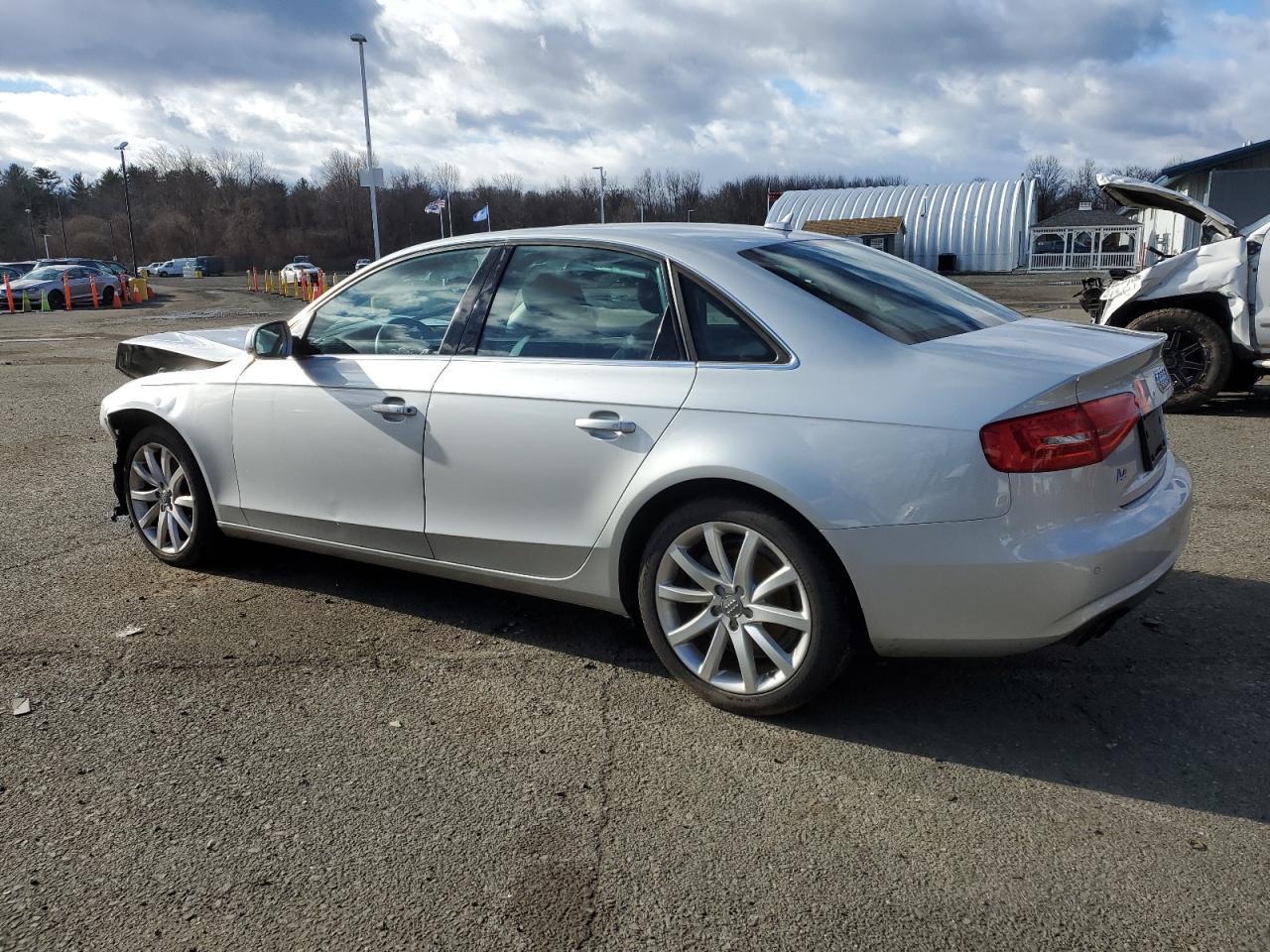 2013 AUDI A4