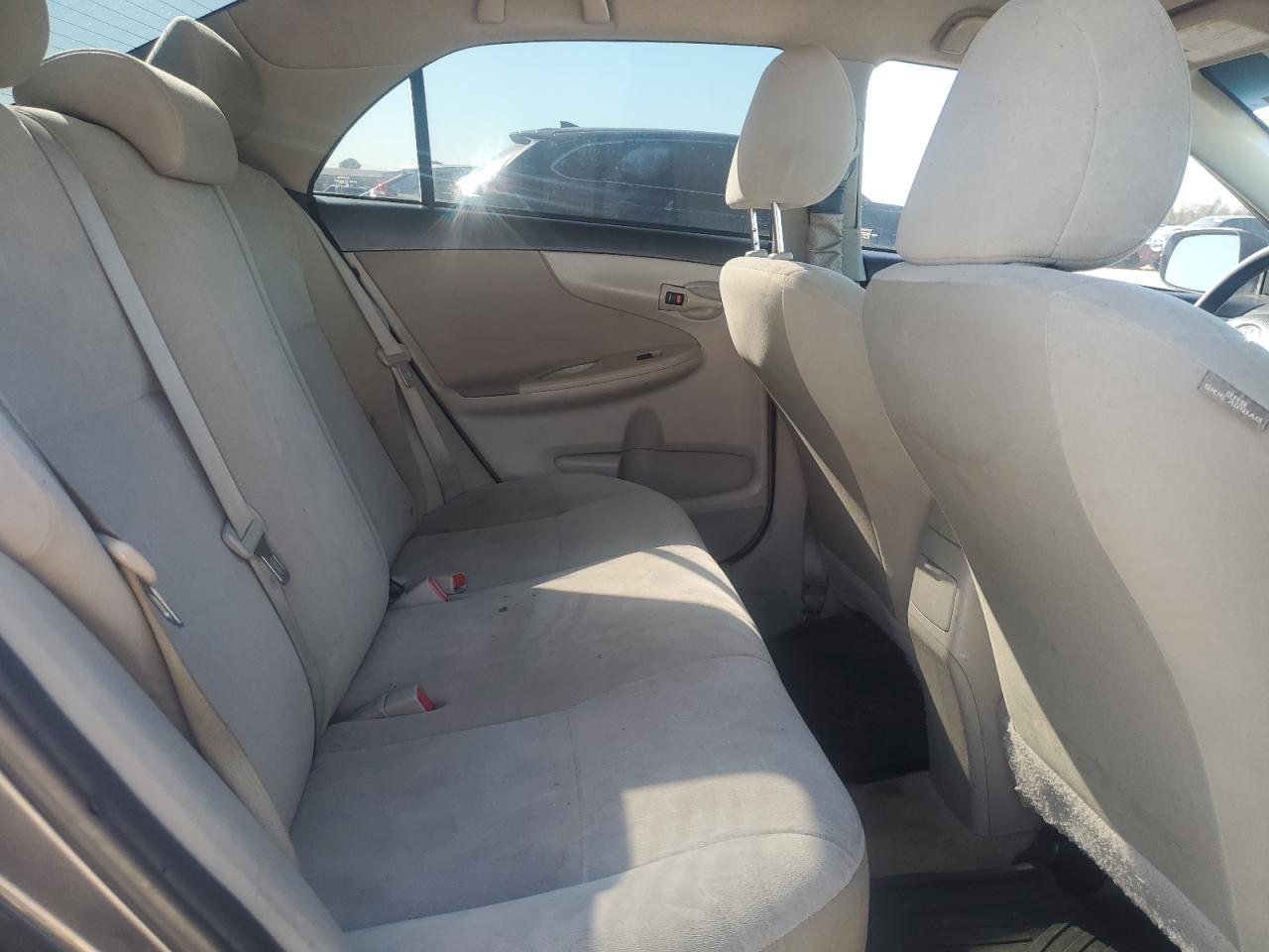2012 TOYOTA COROLLA