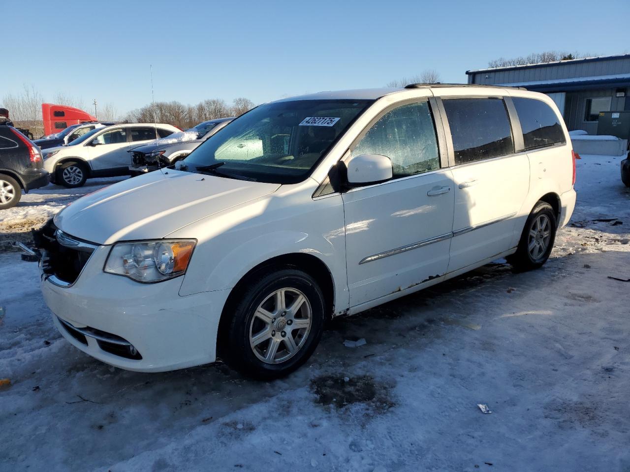 2011 CHRYSLER Town & Country