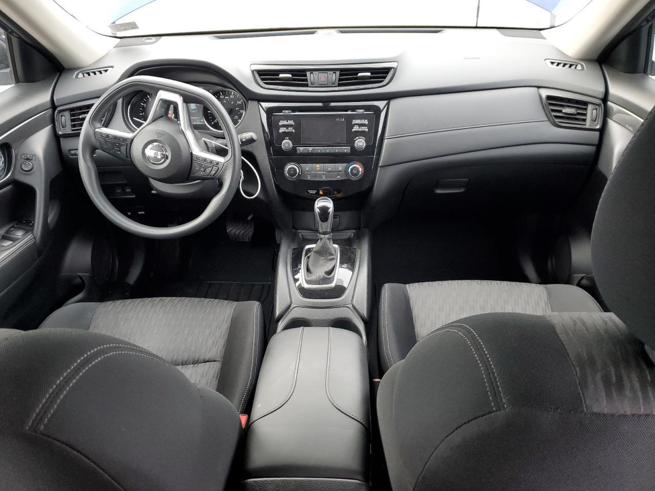 2017 NISSAN ROGUE