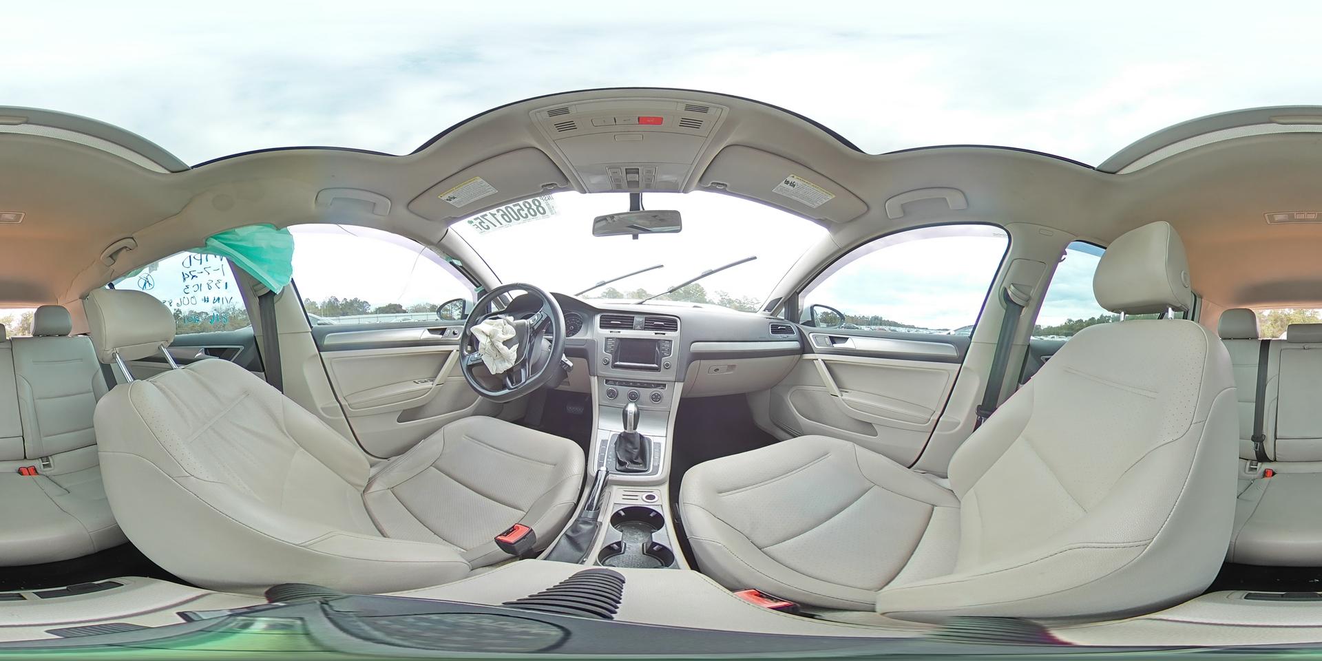 2015 VOLKSWAGEN GOLF