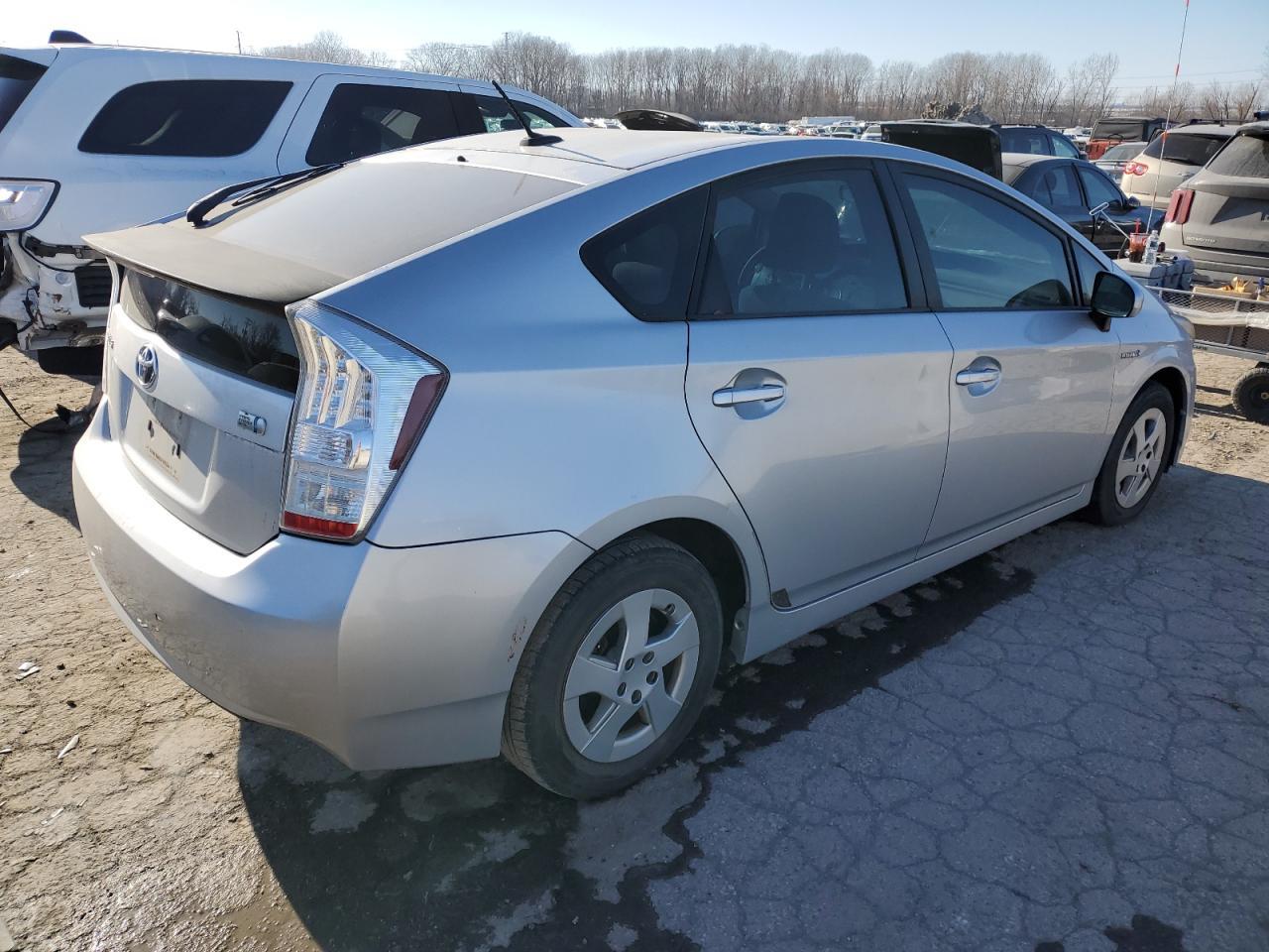 2010 TOYOTA PRIUS