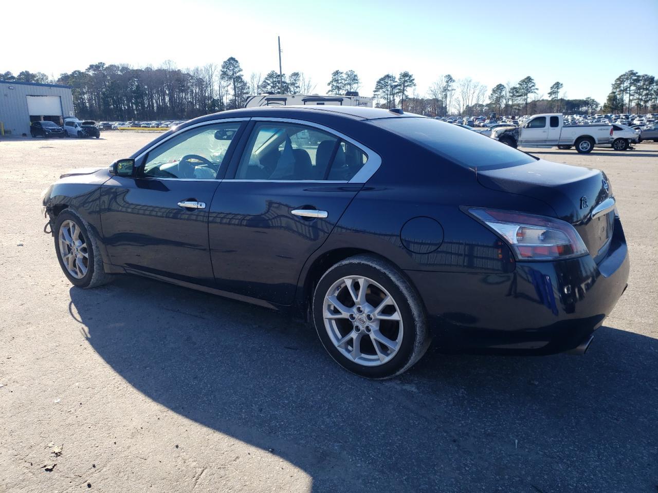 2013 NISSAN Maxima