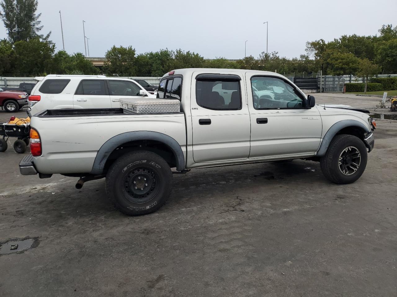 2002 TOYOTA TACOMA