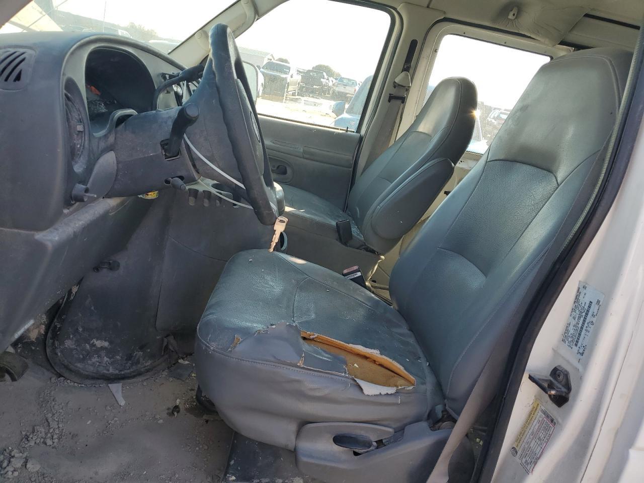 2005 FORD ECONOLINE