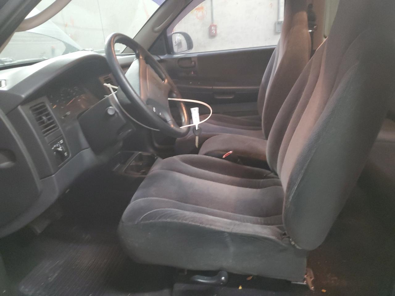 2001 DODGE Dakota