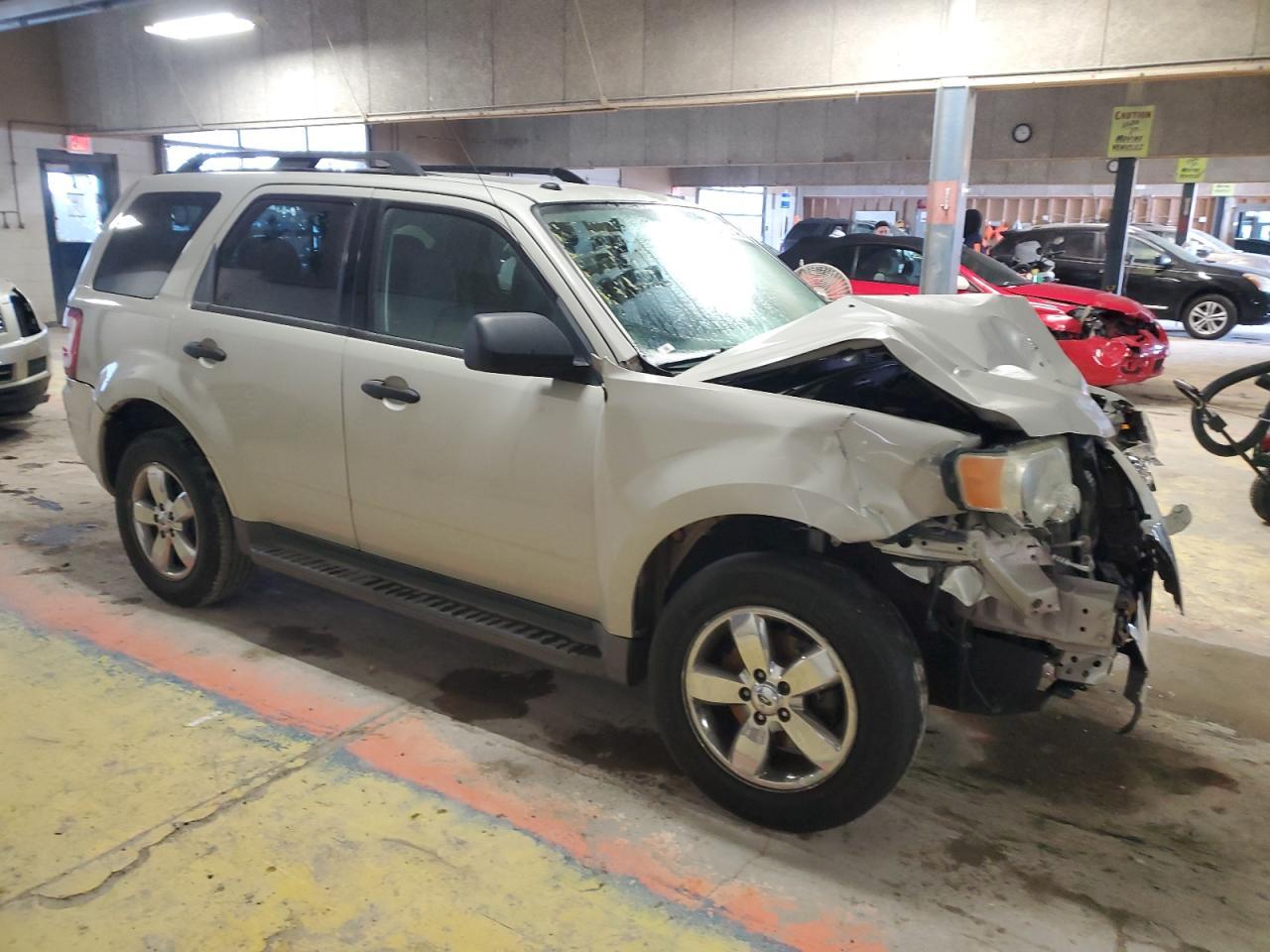2009 FORD ESCAPE