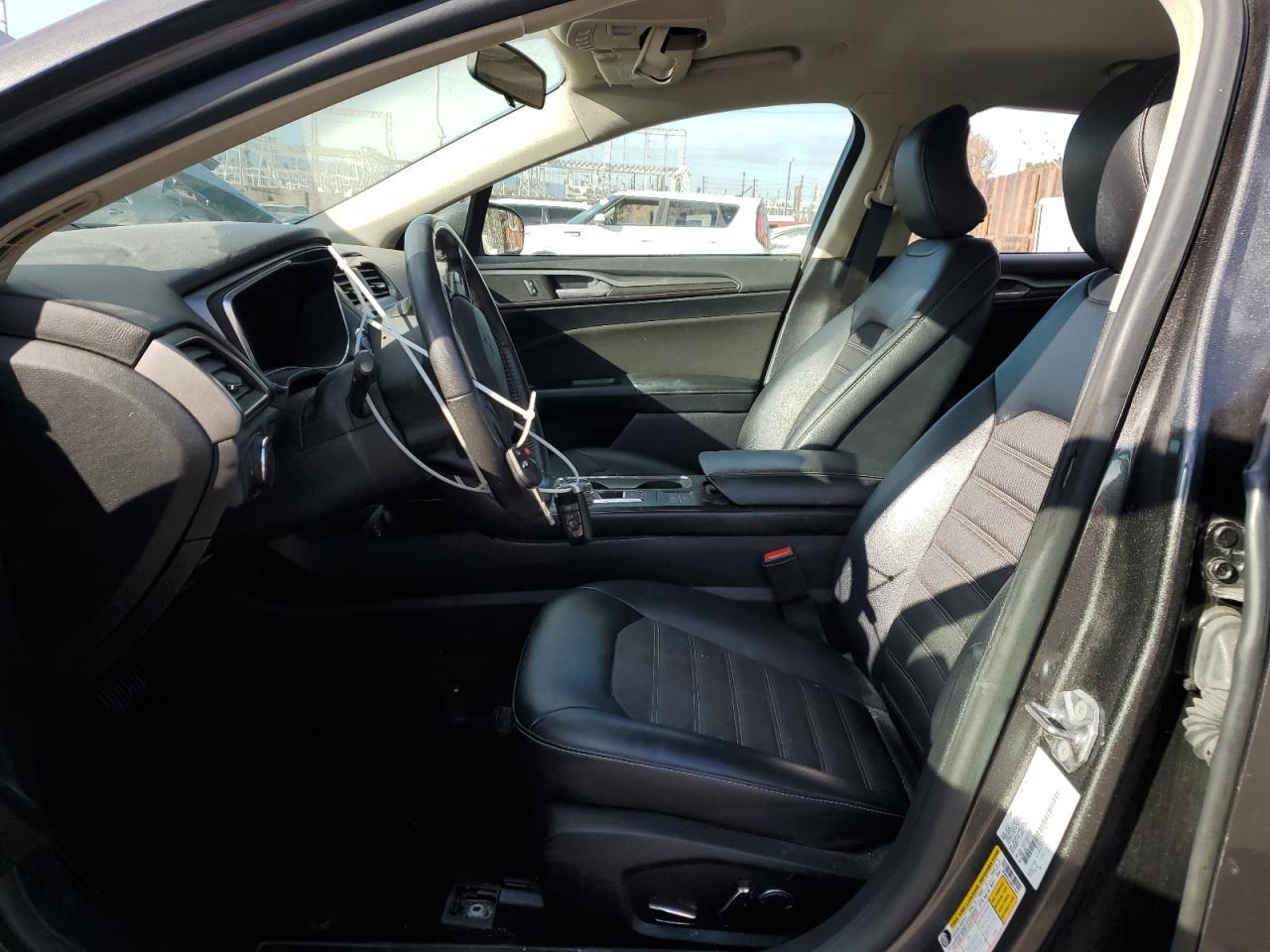 2017 FORD FUSION