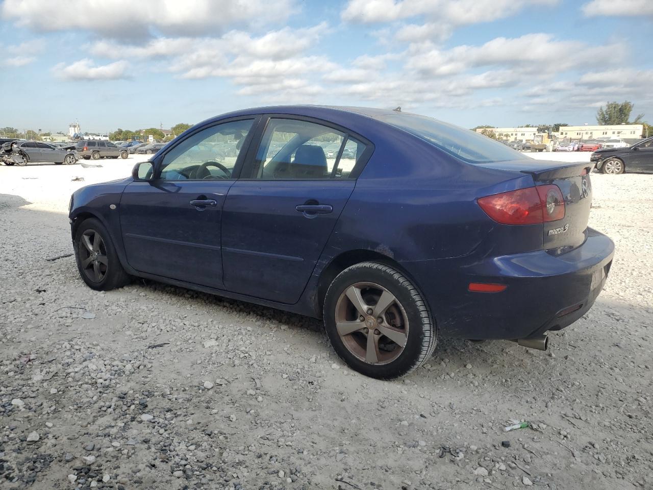2006 MAZDA 3