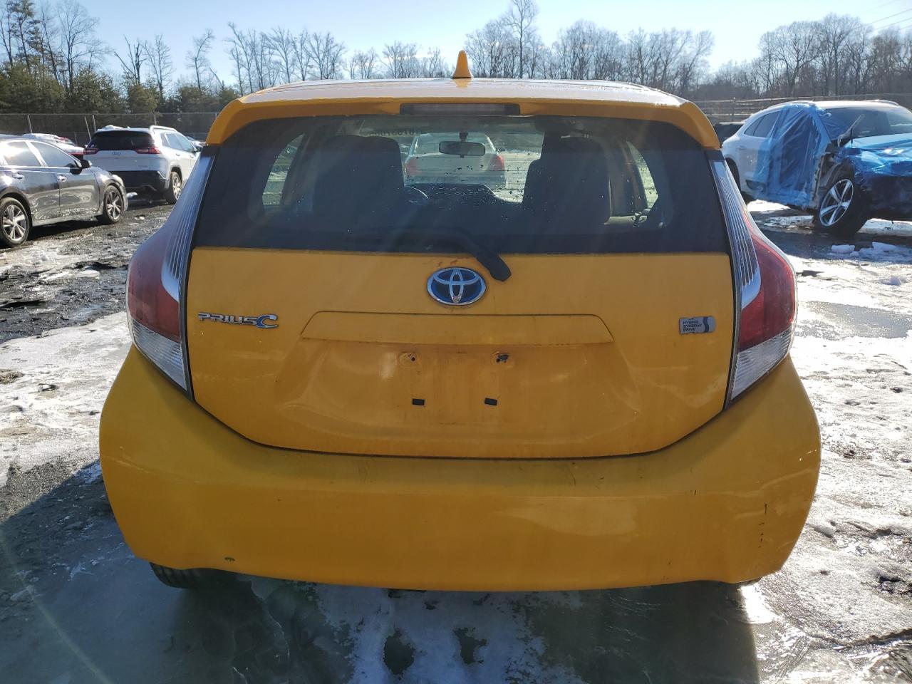 2015 TOYOTA PRIUS