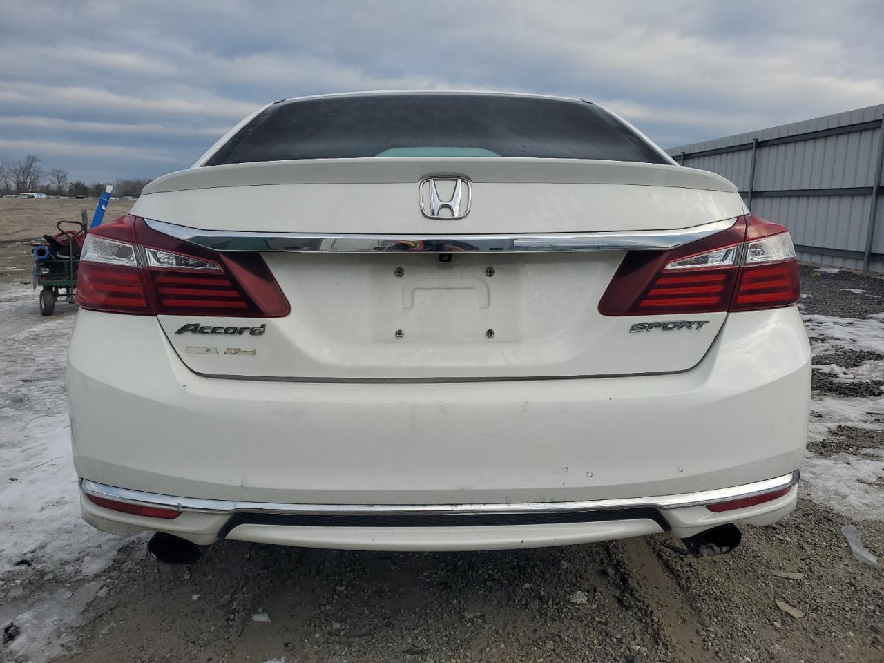 2017 HONDA ACCORD