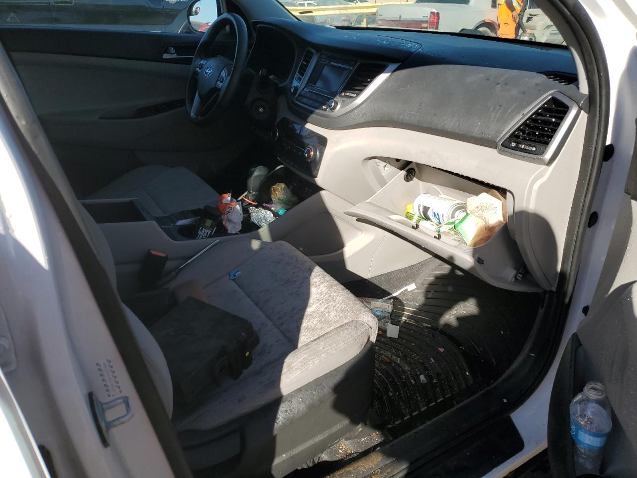 2017 HYUNDAI TUCSON