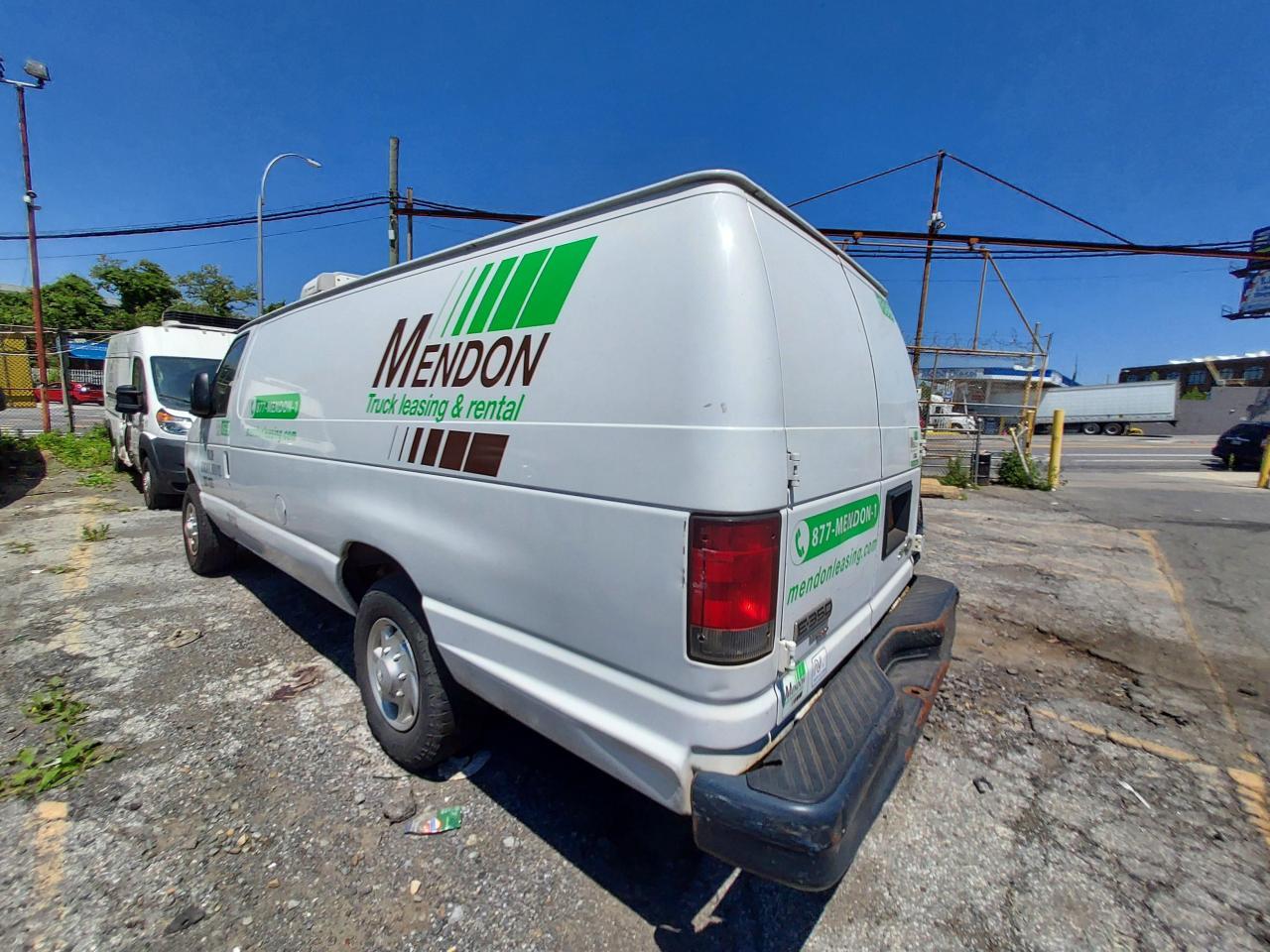 2014 FORD Econoline E350