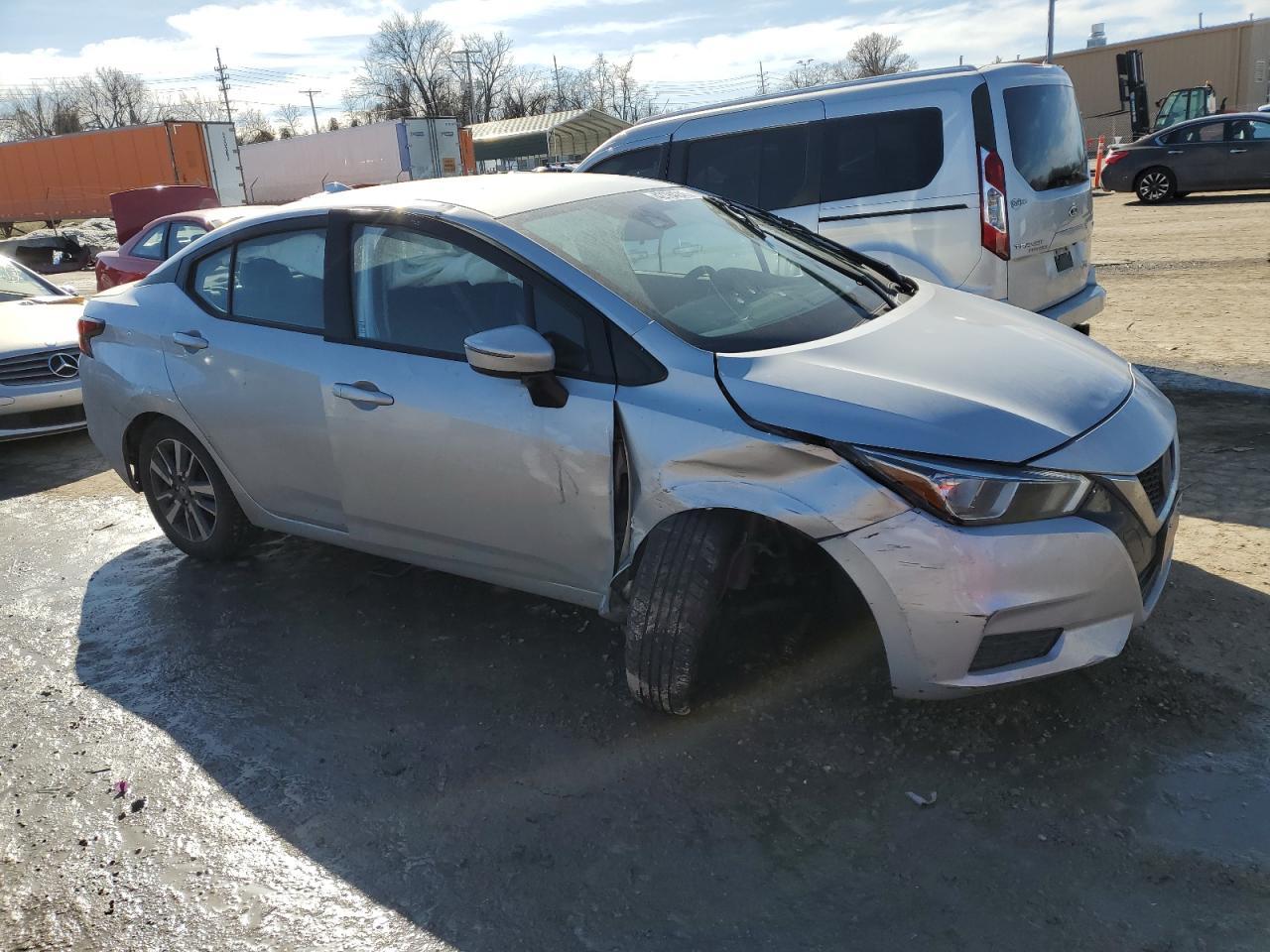 2021 NISSAN VERSA