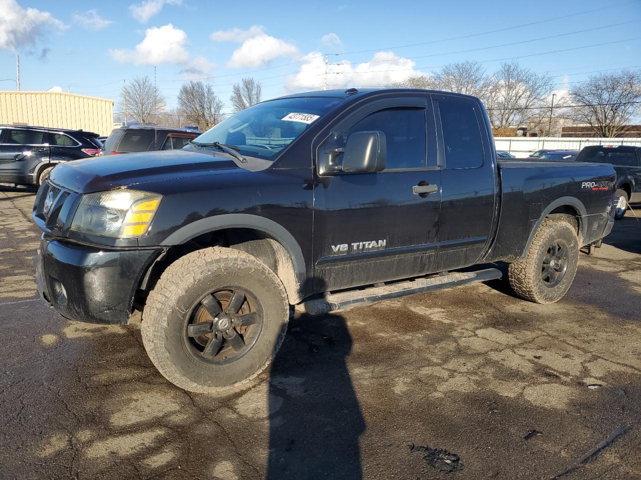 2011 NISSAN Titan