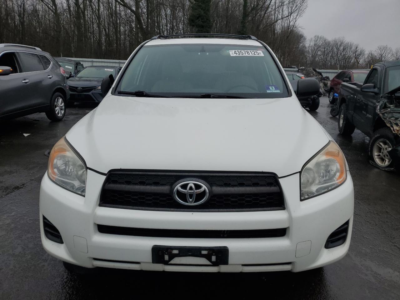 2011 TOYOTA RAV4