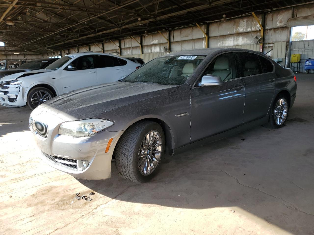 2011 BMW 5 series